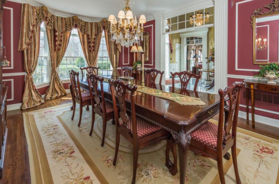dining room before redesign